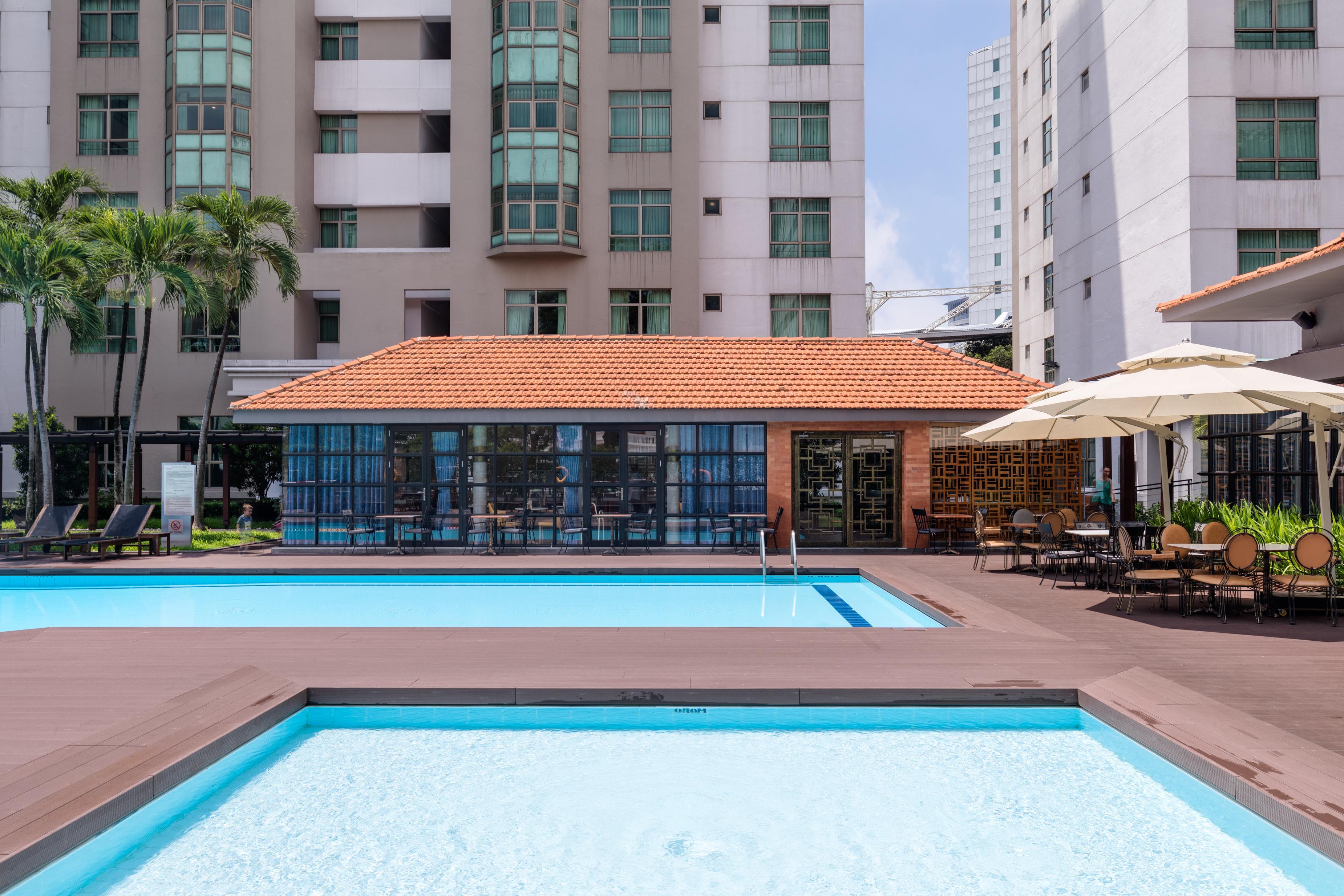 Somerset Hô Chi Minh-Ville Extérieur photo The swimming pool at the hotel