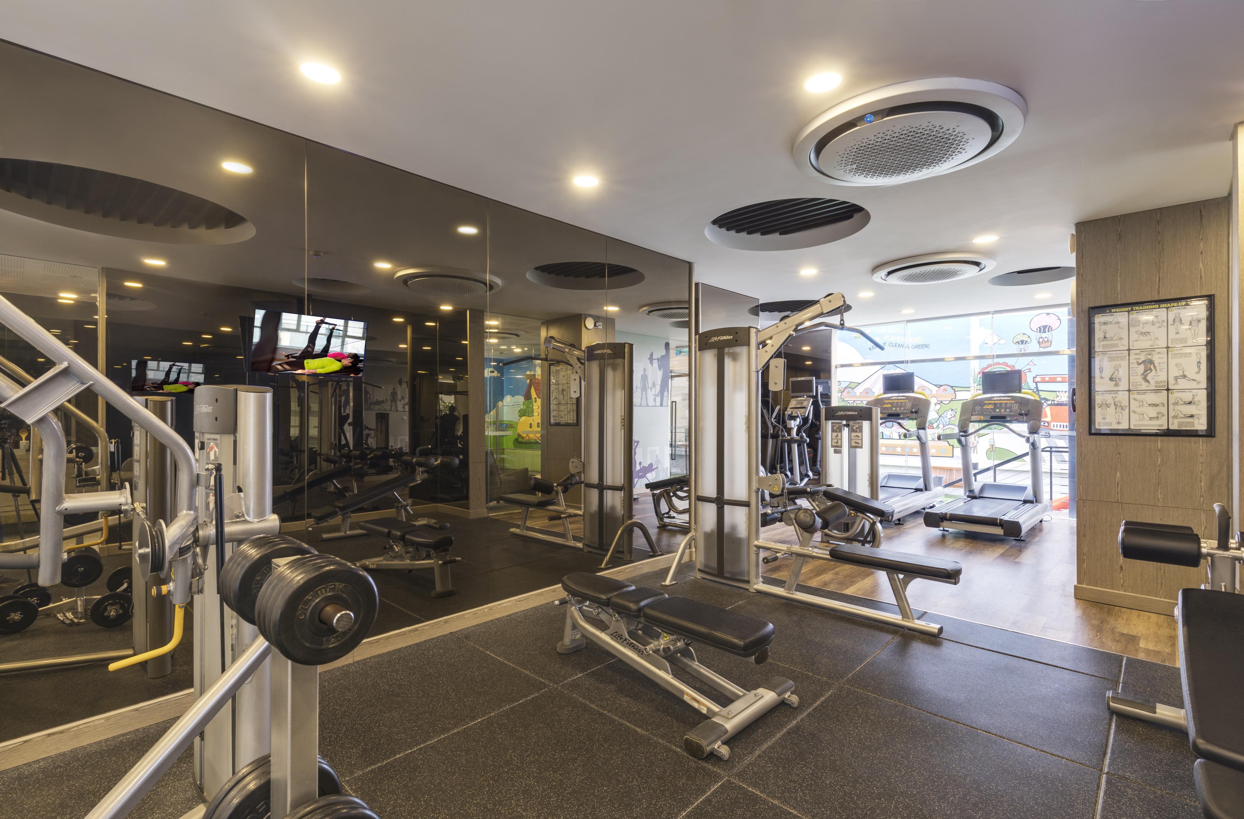 Somerset Hô Chi Minh-Ville Extérieur photo The gym at the hotel